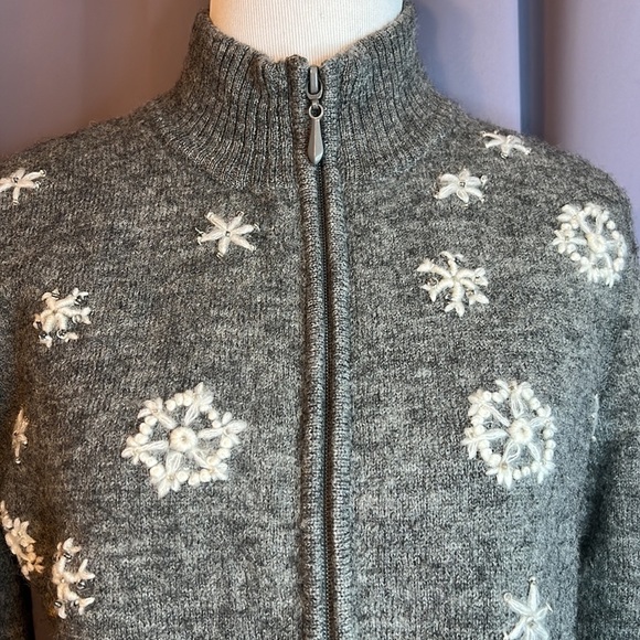 Talbots Christmas sweater size Small - Picture 2 of 11